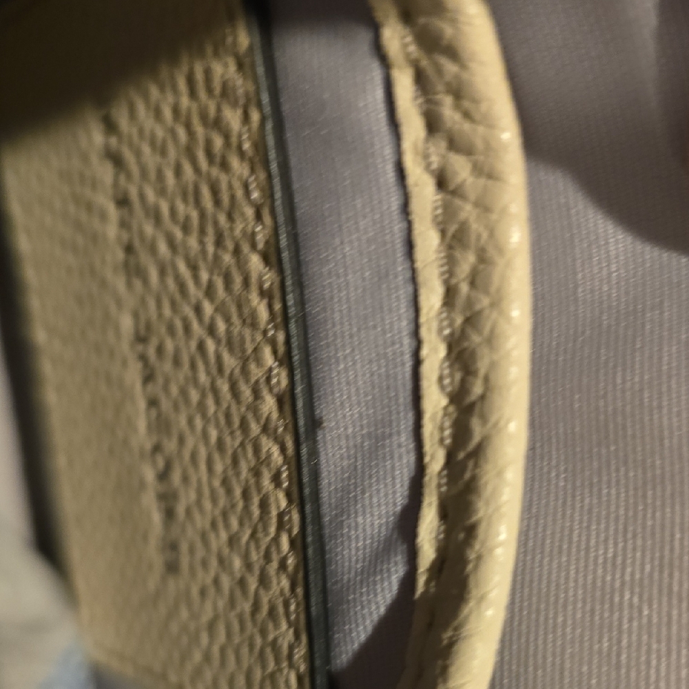 Marc Jacobs Beige Crossbody Bag - Picture 2 of 8